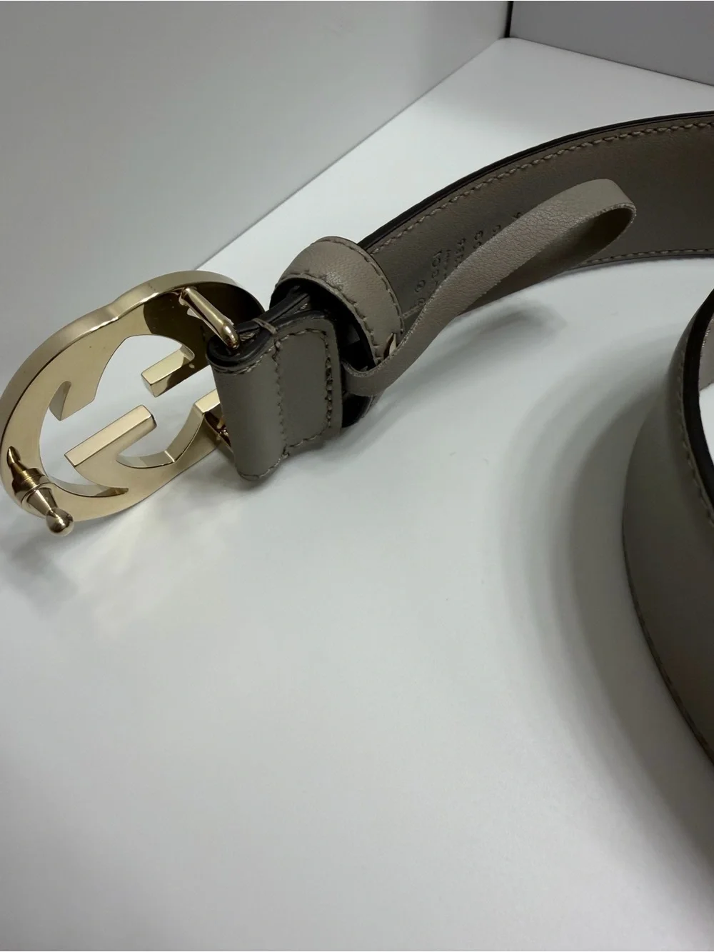Gucci euc interlocking